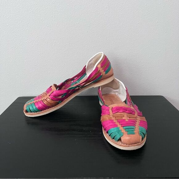 Redhawk Painted Leather Huaraches Sandals Size 8 - Picture 1 of 6